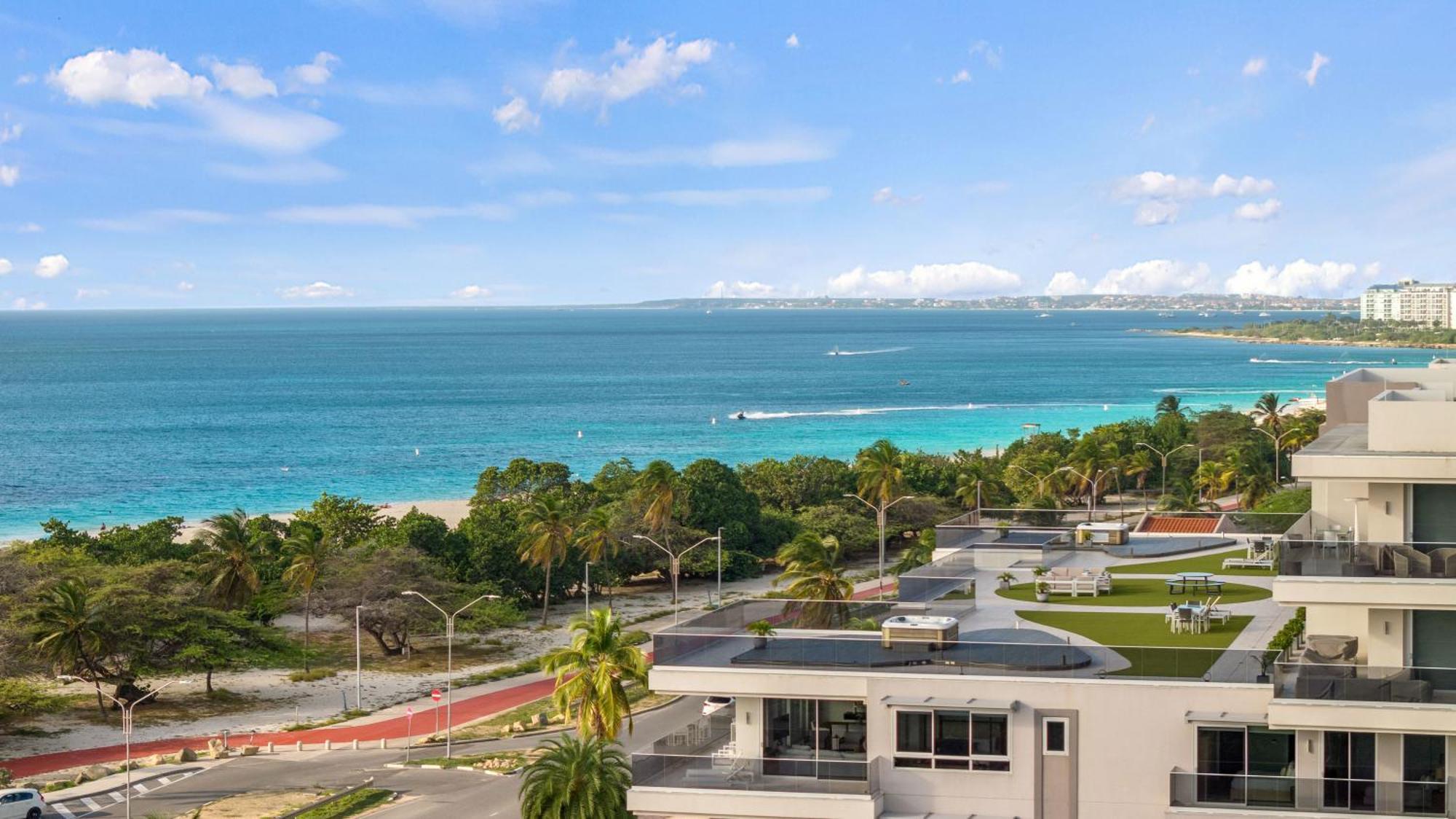 O Condominium Beachfront Residences, By Bocobay Aruba Palm Beach Exterior photo